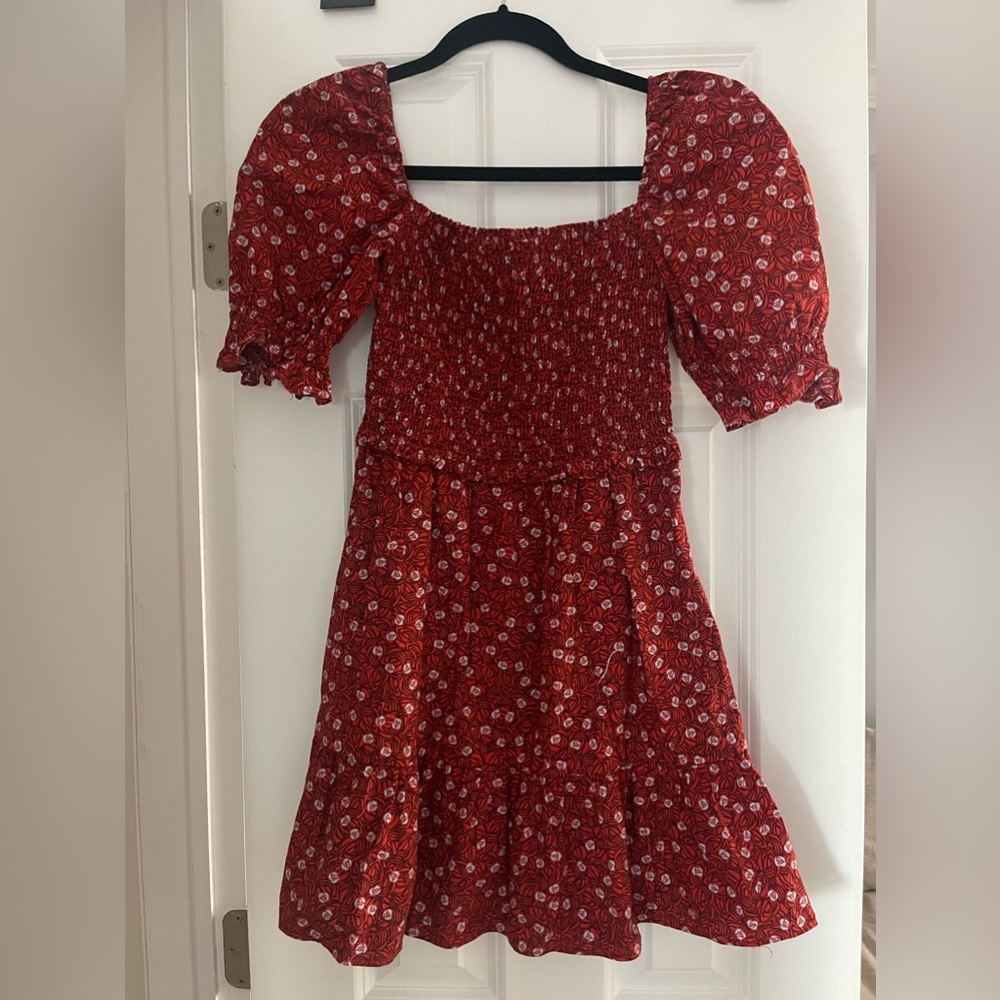 Aritizia Wilfred Babydoll Dress